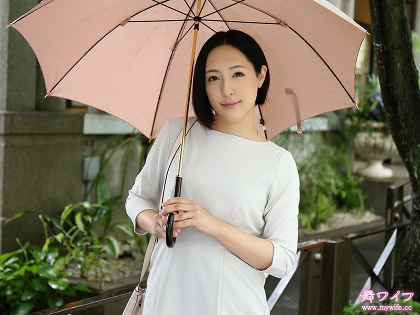 侵犯冰冷老师玉臀娇喘小说-手机正片英文版字幕